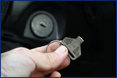 Advantage Locksmith Store Arlington Hts, IL 847-603-3192 - 13-key-broke