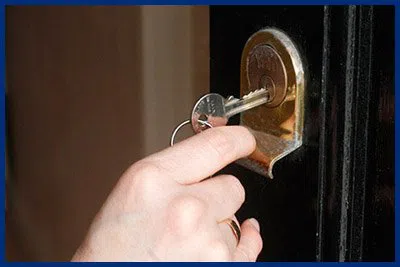 Advantage Locksmith Store Arlington Hts, IL 847-603-3192 - 7-door-unlock