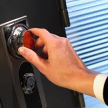 Advantage Locksmith Store Arlington Hts, IL 847-603-3192 - sb-com-01